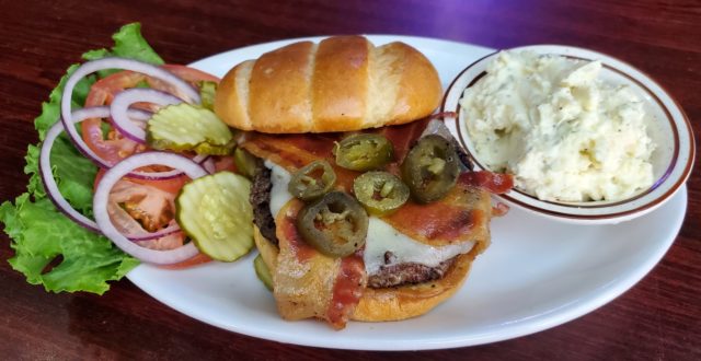 Bacon Jalapeno Pepperjack Burger